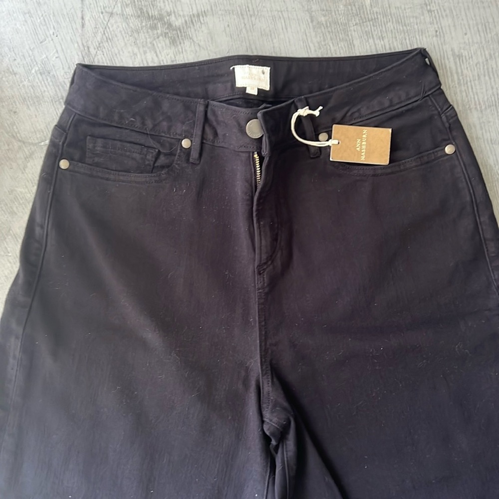 Ann Mashburn black wide leg jeans. NWT. Size 28
